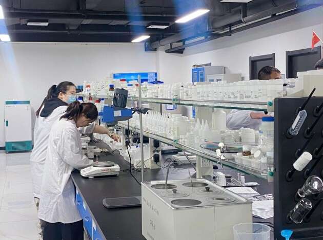 斐缦生物董事总经理陈欣伟在可控自组装技术发布会上对21世纪经济报道记者表示