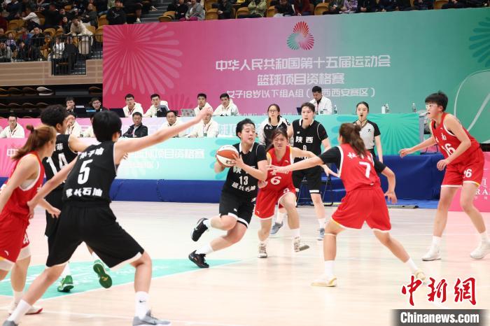 陕西女篮力克云南队 晋级决赛仅差一步